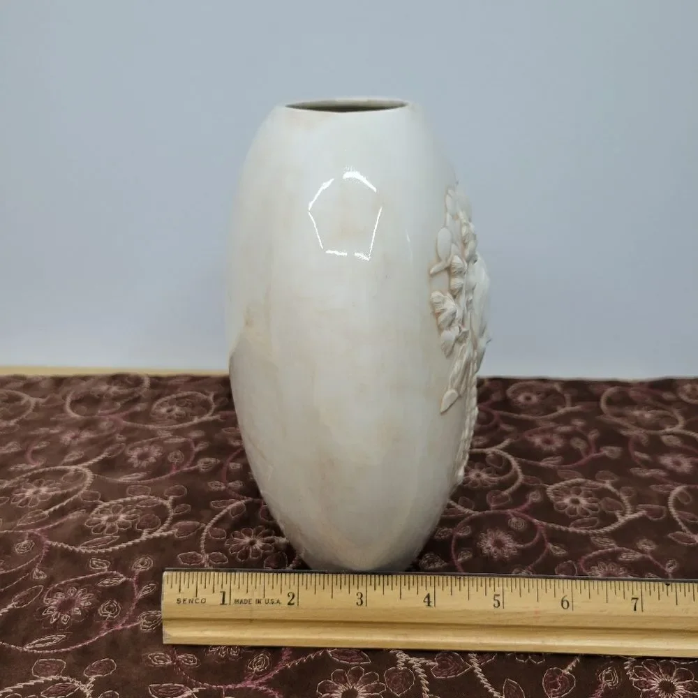 Vintage Native American Handmade Pottery Vase Vessel Artistic Piece - Signed